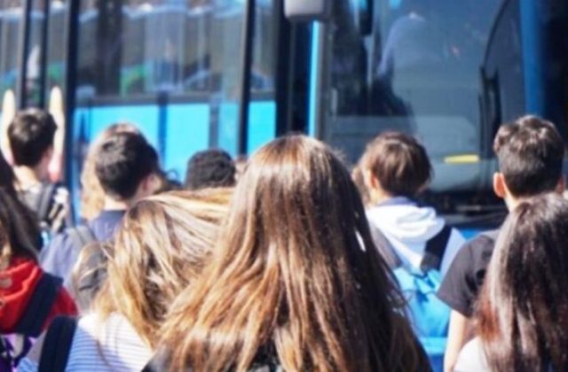 Raddusa. Continuano i disagi per gli studenti pendolari raddusani che giornalmente devono recarsi nelle scuole di Enna